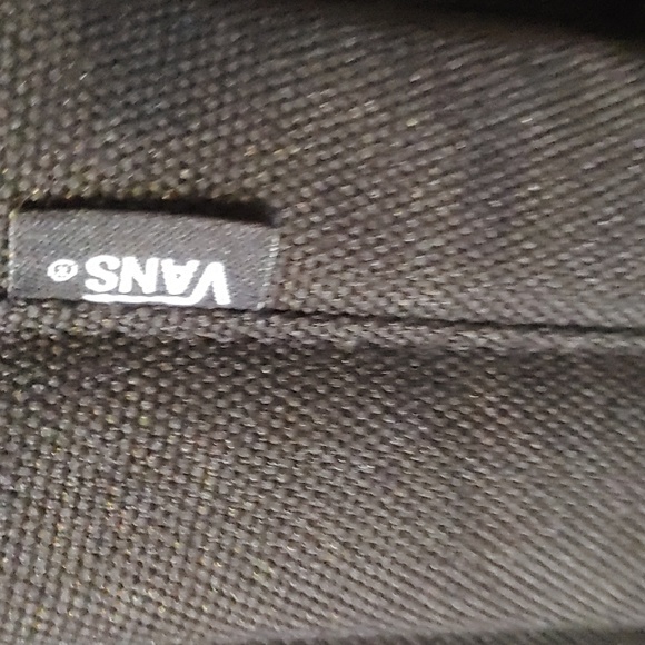 New 🌸HP🌸VANS Classic Black And White Old skool  Backpack 16½" L x 12¾" W x 4… - Picture 10 of 12